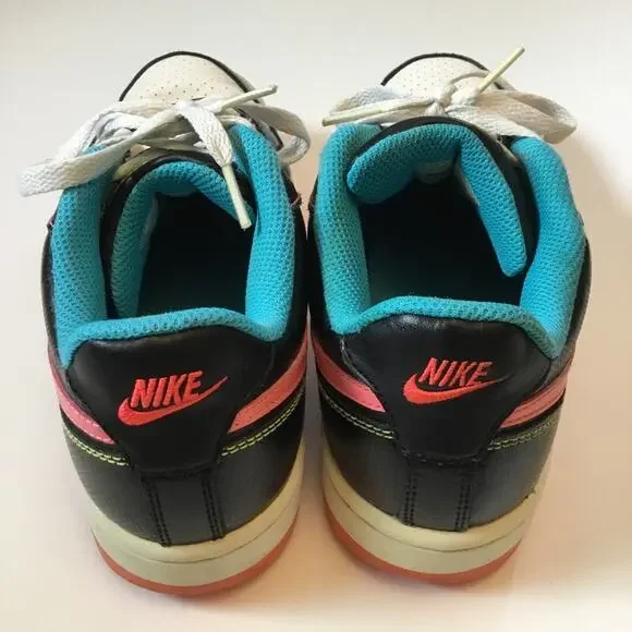 Nike Air Prestige III Blue and Pink Sneakers - Picture 3 of 9